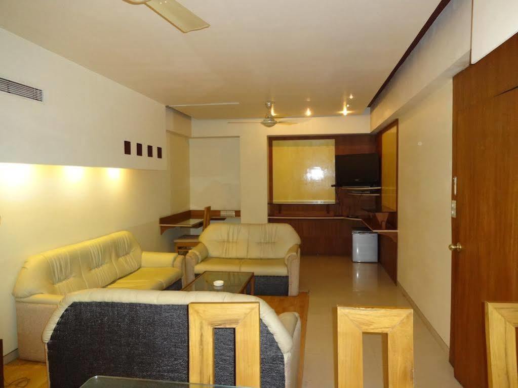 Fabhotel Prestige Princess Jabalpur Exterior photo